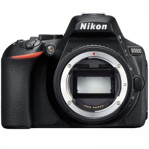 尼康 D5600 数码单反照相机 （18-55）kit