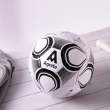 安格耐特 F1226_5号 PVC足球 (黑色+白色)