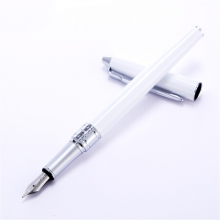 毕加索（pimio）钢笔签字笔男女士商务办公成人学生用0.5mm墨水笔奥尔塔系列701瓷白