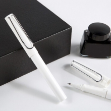 宝克（BAOKE）PM154B 碳素宝珠笔0.7mm 会议办公中性笔 白色 （计价单位：支）