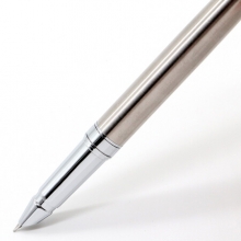宝克 （BAOKE）PC115 绅宝暗尖钢笔办公签字笔学生练字墨水笔 0.5mm
