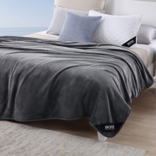 HUGO BOSS   HBMT-018  加拿大休闲毯 灰色